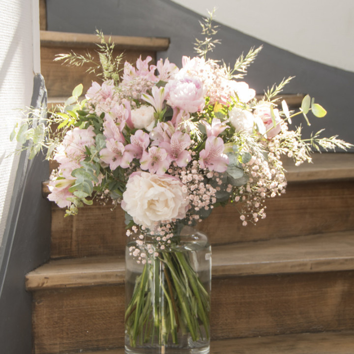 Alice et ses pivoines